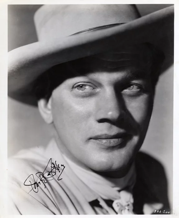 Joseph Cotten autograph