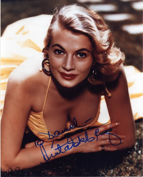 Anita Ekberg autograph