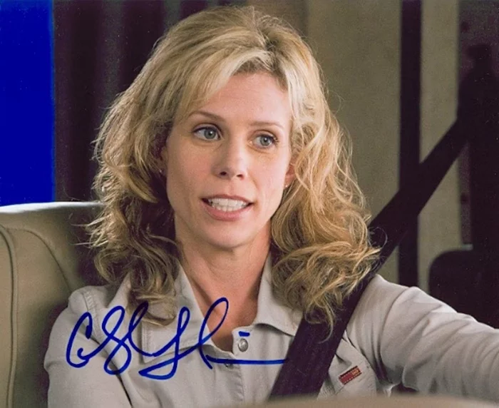 Cheryl Hines autograph