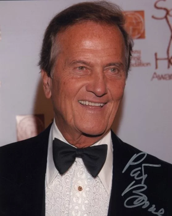 Pat Boone autograph