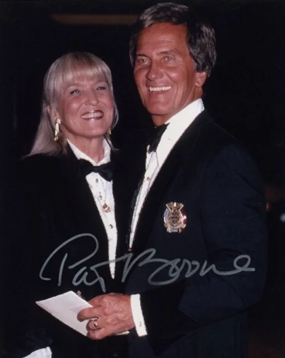 Pat Boone autograph