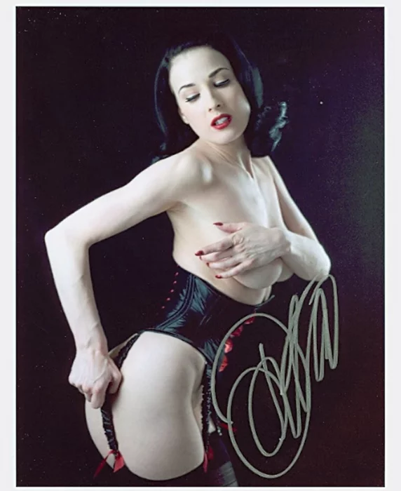 Dita Von Teese autograph