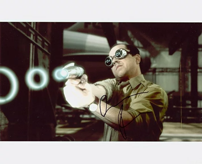 Giovanni Ribisi autograph