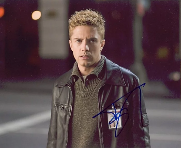 Topher Grace autograph