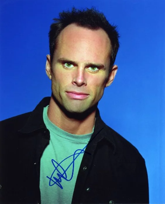 Walt Goggins autograph