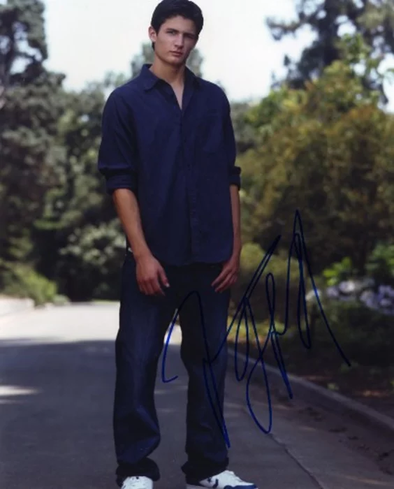 James Lafferty autograph
