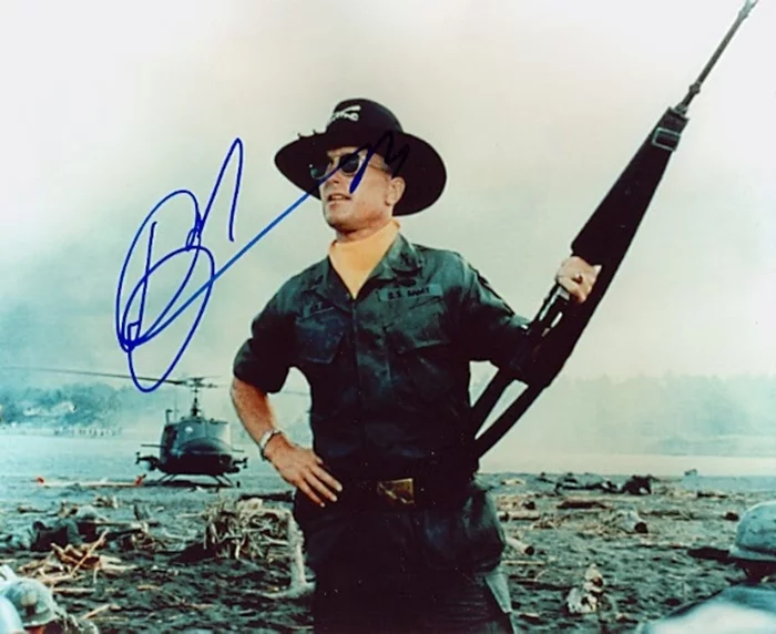 Robert Duvall autograph