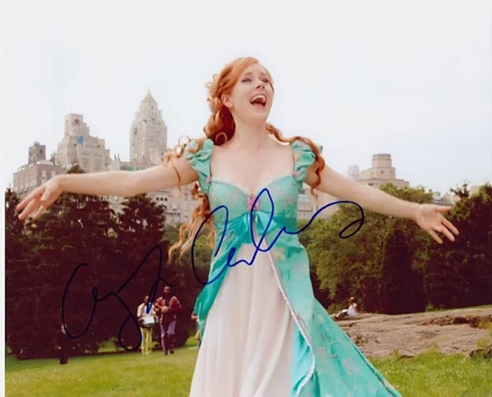 Amy Adams autograph
