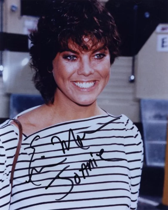 Erin Moran autograph