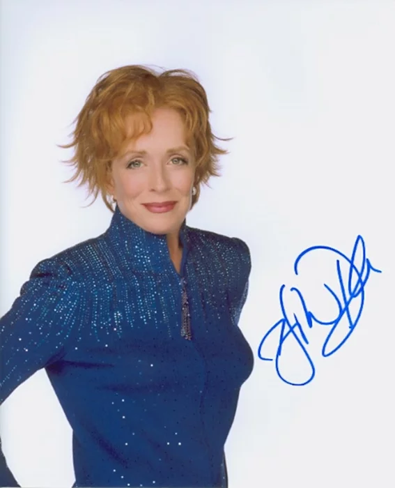 Holland Taylor autograph