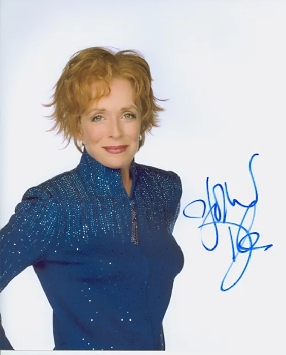 Holland Taylor autograph