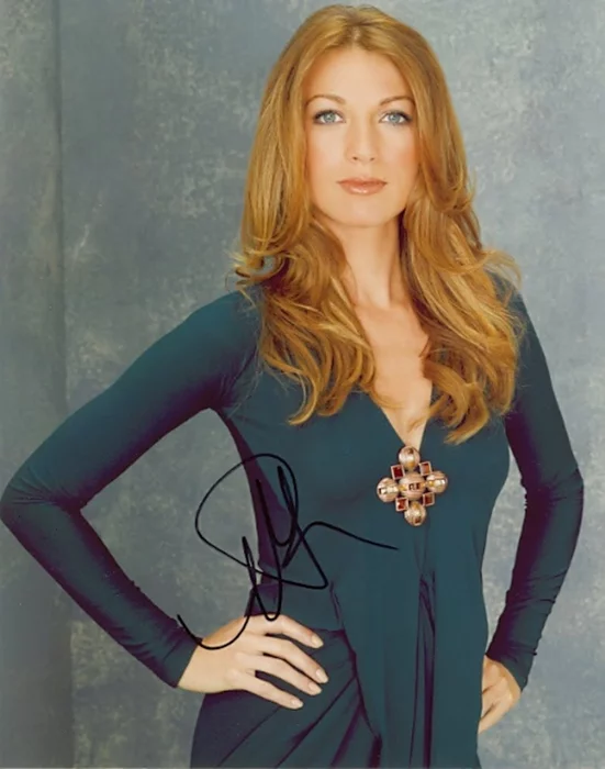 Natalie Zea autograph