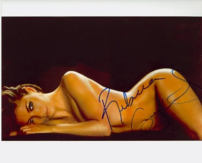 Rebecca Gayheart autograph