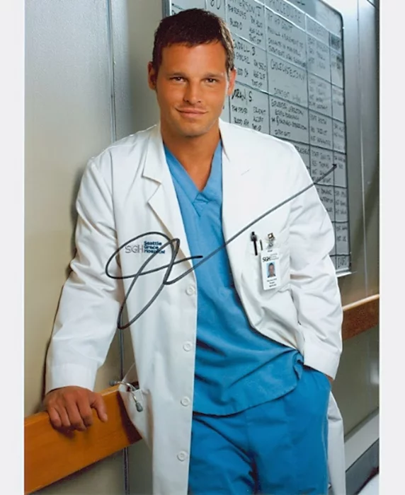 Justin Chambers autograph