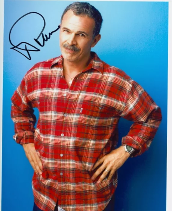 Tony Plana autograph