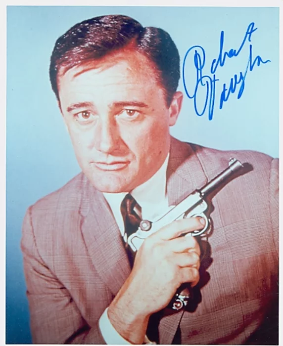 Robert Vaughn autograph