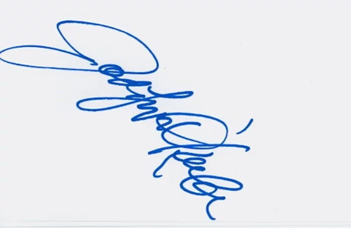 Jodi Lyn O'Keefe autograph