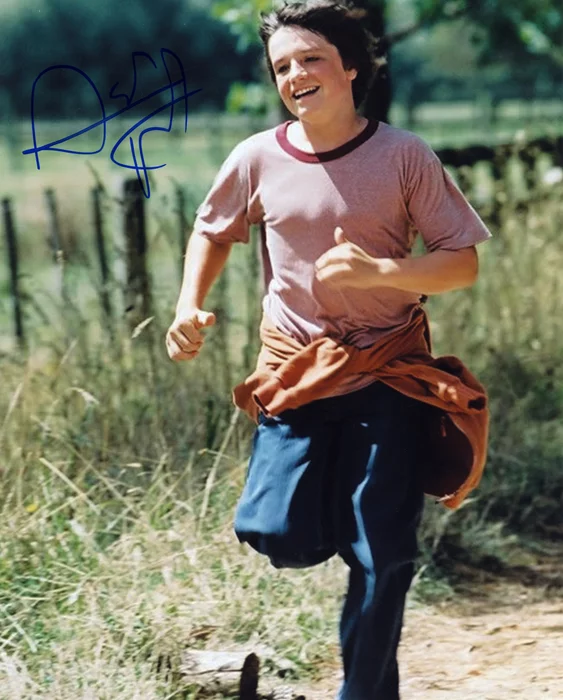 Josh Hutcherson autograph