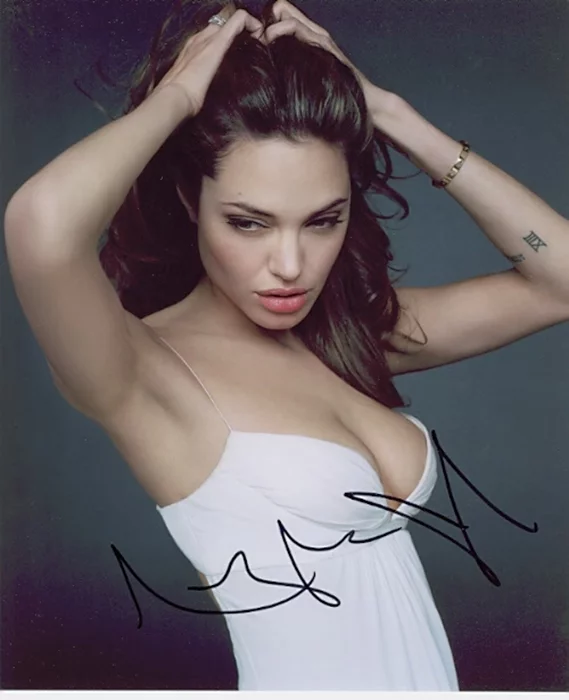 Angelina Jolie autograph