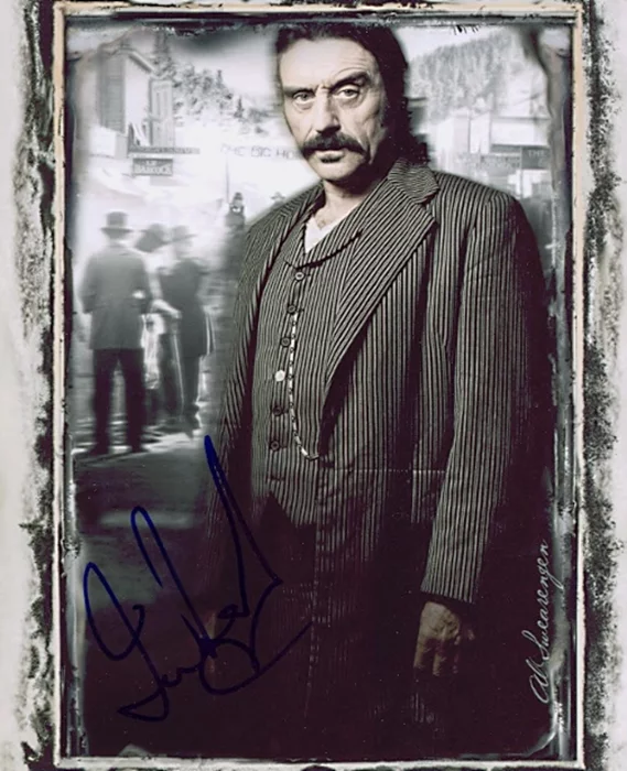 Ian McShane autograph
