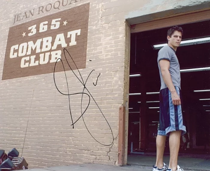 Sean Faris autograph