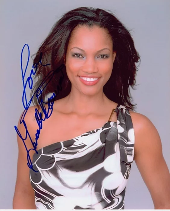 Garcelle Beauvais autograph
