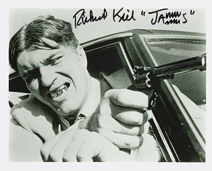 Richard Kiel autograph