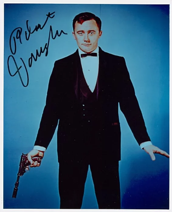 Robert Vaughn autograph