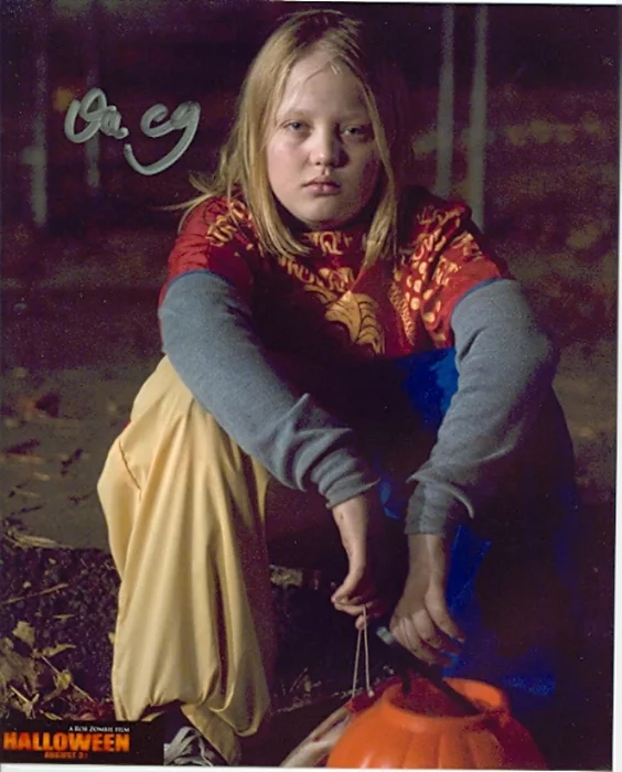 Daeg Faerch autograph