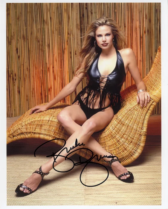 Brooke Burns autograph