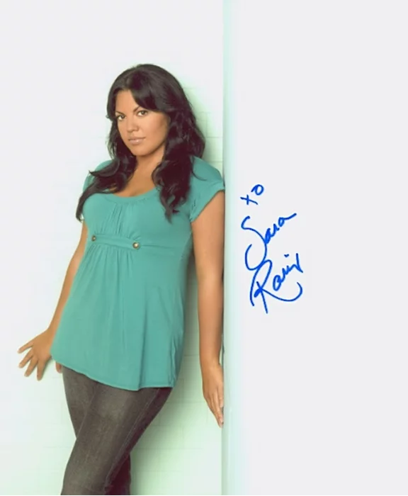 Sara Ramirez autograph