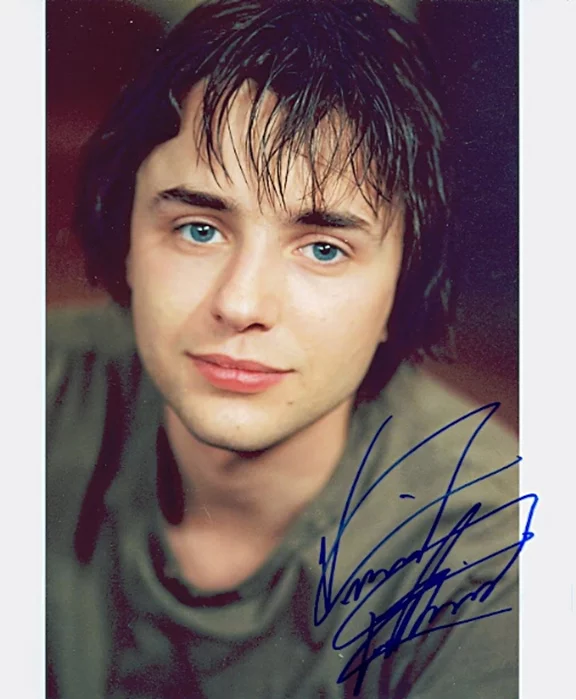 Vincent Kartheiser autograph