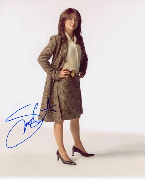 Sasha Alexander autograph