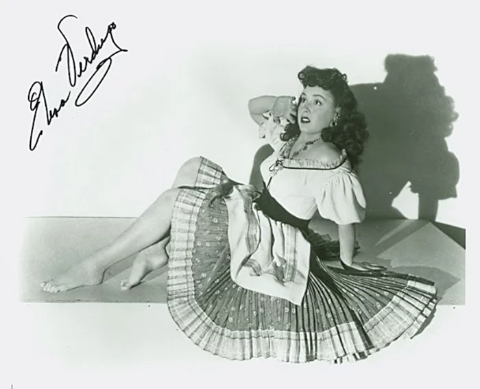 Elena Verdugo autograph