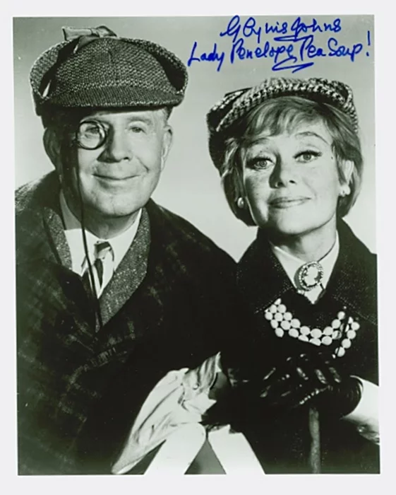 Glynis Johns autograph