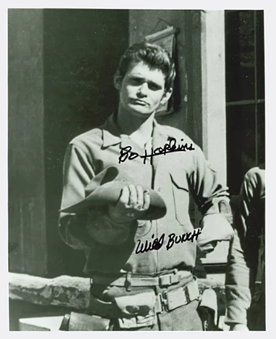Bo Hopkins autograph
