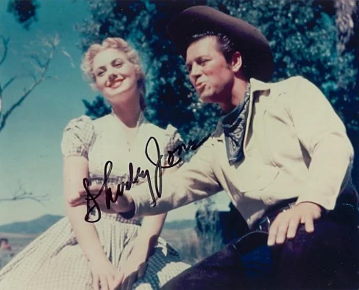 Shirley Jones autograph