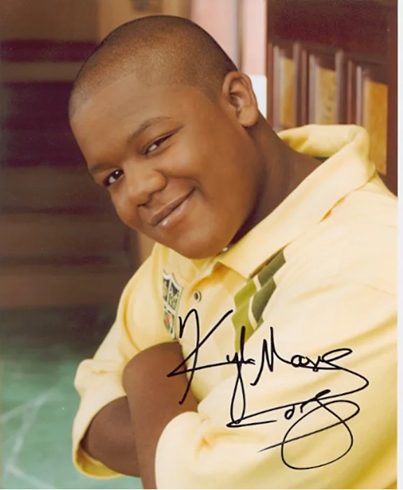 Kyle Massey autograph