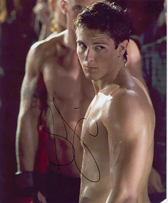 Sean Faris autograph