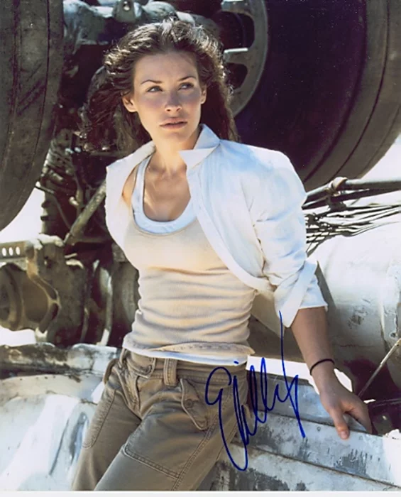 Evangeline Lilly autograph