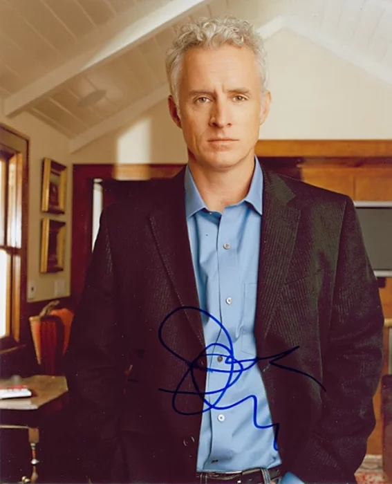 John Slattery autograph