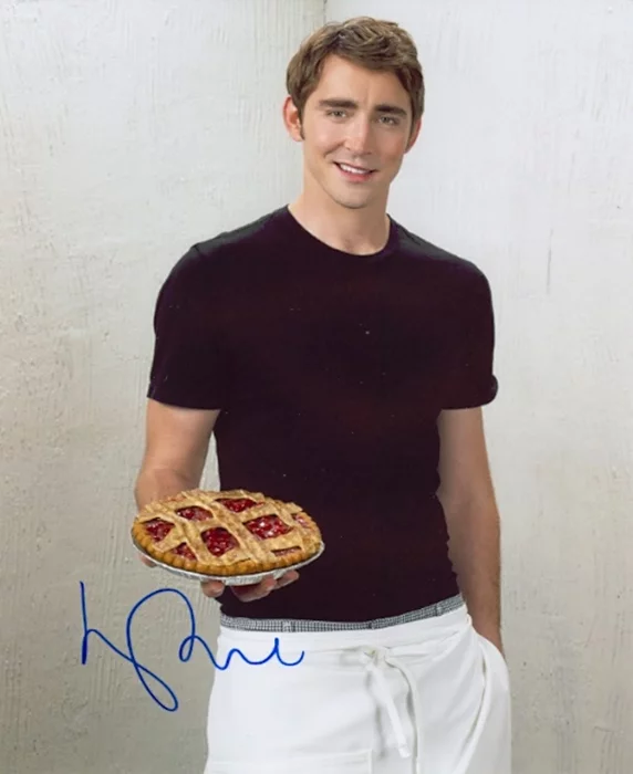 Lee Pace autograph