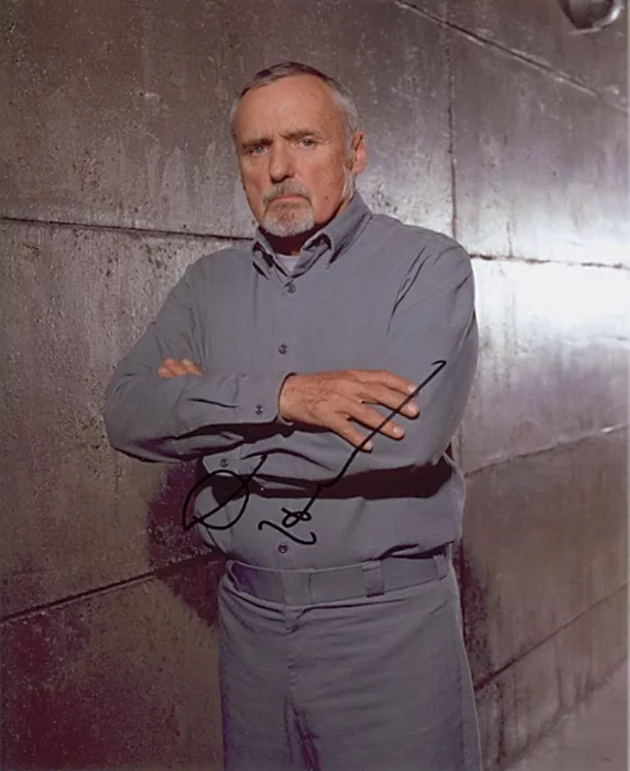 Dennis Hopper autograph