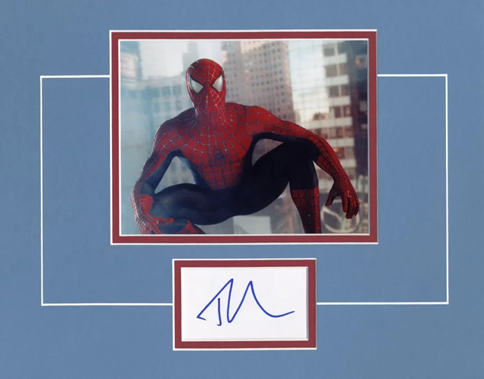 Tobey Maguire autograph