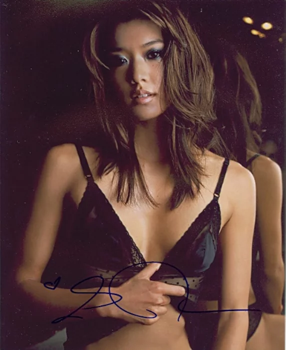 Grace Park autograph