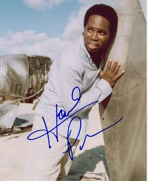 Harold Perrineau autograph