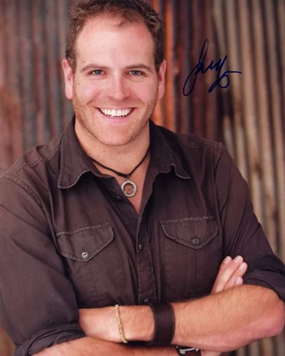 Josh Gates autograph