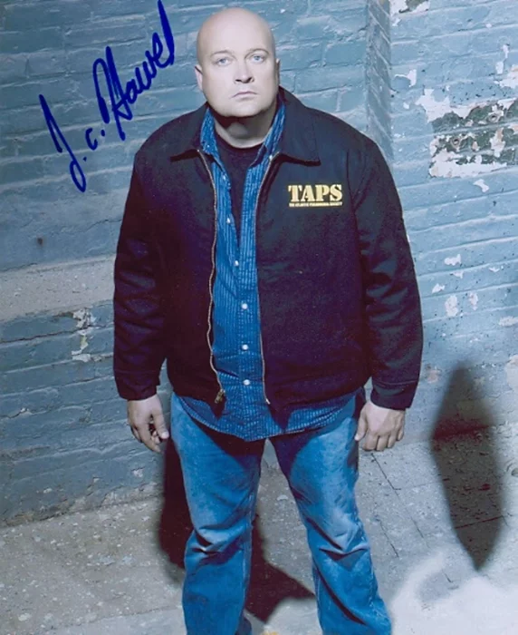 Jason Hawes autograph