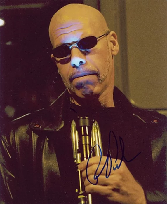 Ron Perlman autograph