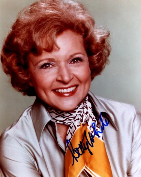 Betty White autograph